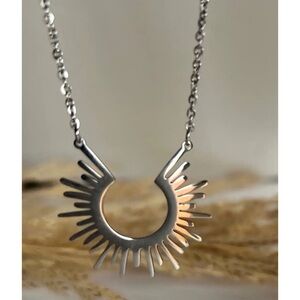 Silver Hypoallergenic Tarnish Free Sunburst Pendant Necklace